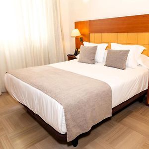 Habitación con Cama King